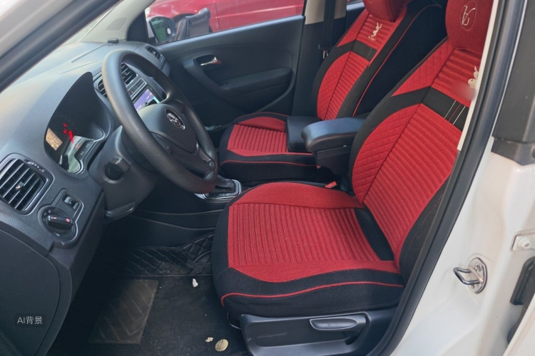 Volkswagen Polo 2016 car image #17
