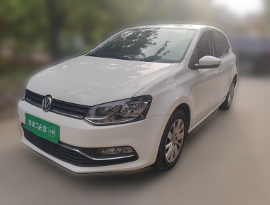 Volkswagen Polo 2015 Volkswagen Polo 2015 car image