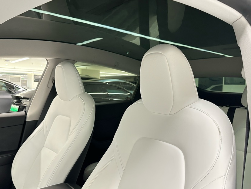 Tesla Model Y 2024 #5 Tesla Model Y 2024 car image #5