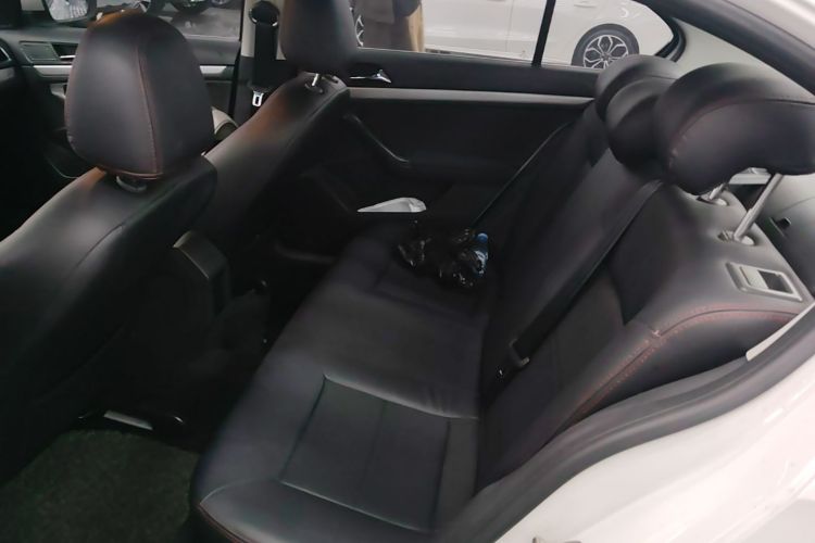 Volkswagen Lavida 2018 #17 Volkswagen Lavida 2018 car image #17