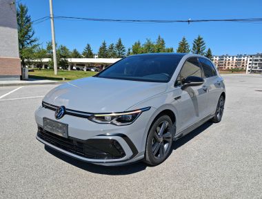 Volkswagen Golf 2023 car image 