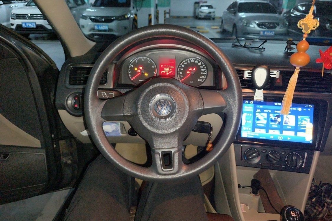 Volkswagen Santana 2014 #22 Volkswagen Santana 2014 صورة سيارة #22