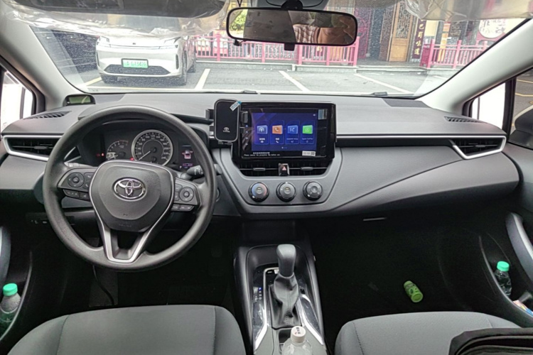 Toyota Corolla 2026 car image #11