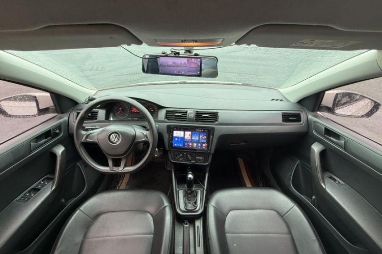 Volkswagen Santana 2019 #11 Volkswagen Santana 2019 car image #11