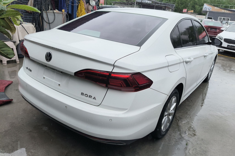 Volkswagen Bora 2018 car image #7