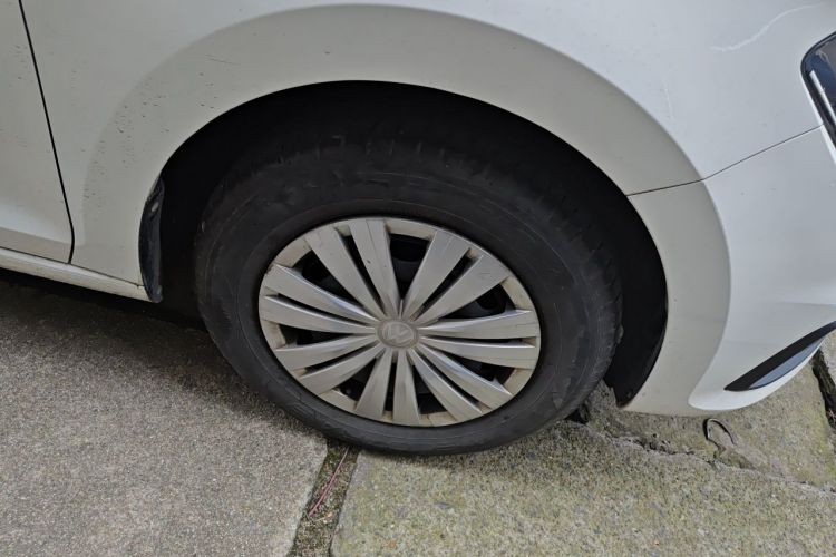 Volkswagen Santana 2019 car image #6
