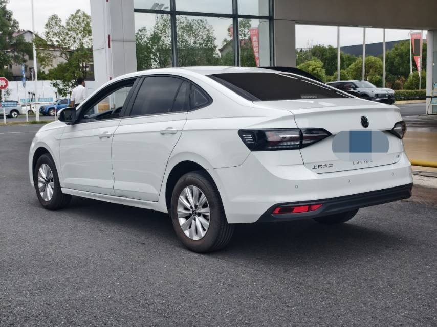 Volkswagen Lavida 2025 car image #5