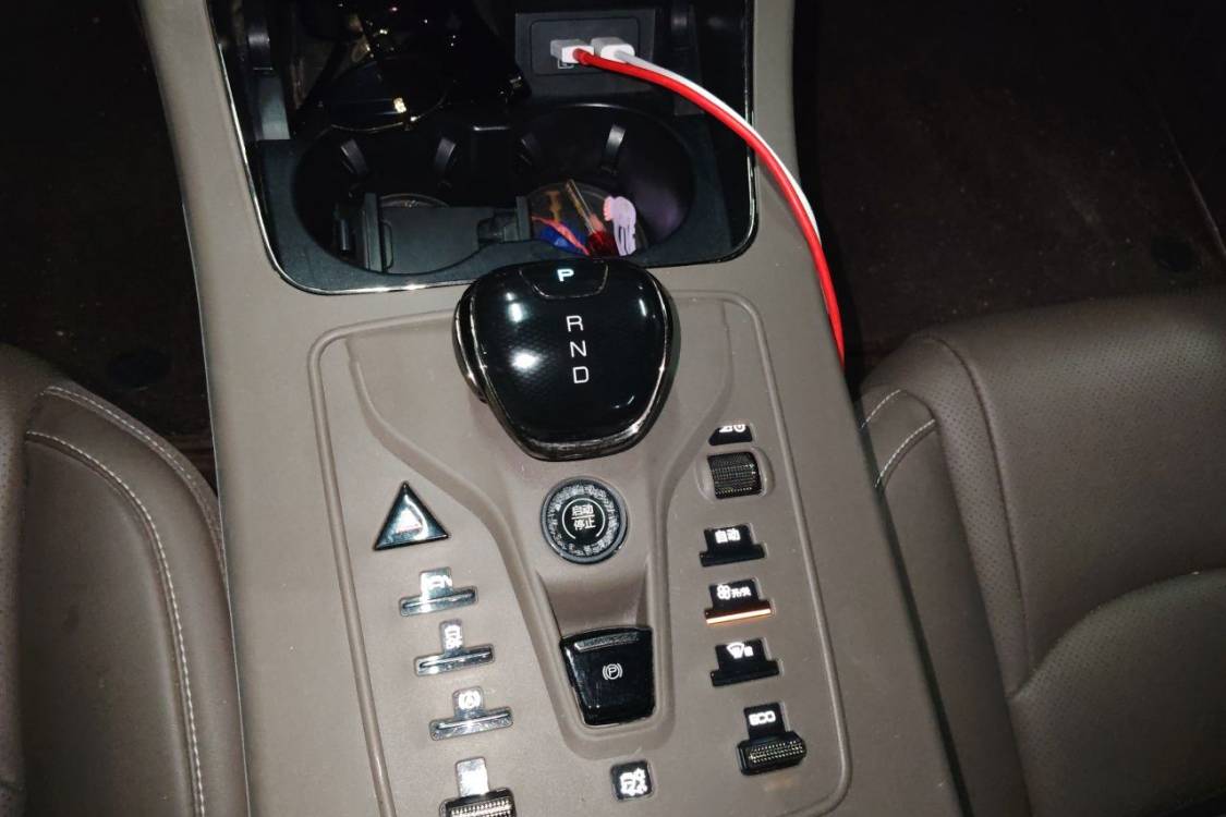 BYD Han 2022 car image #28
