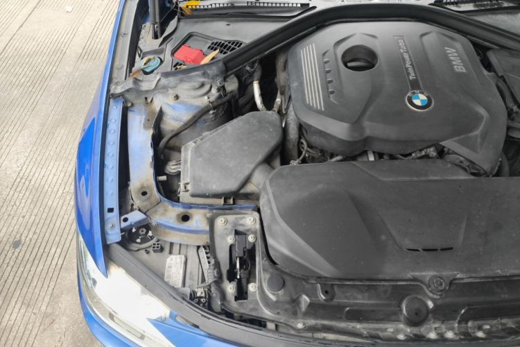 BMW 3 Series 2017 #23 BMW 3 Series 2017 car image #23