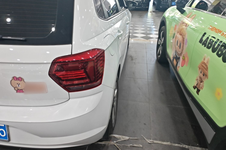 Volkswagen Polo 2023 car image #8