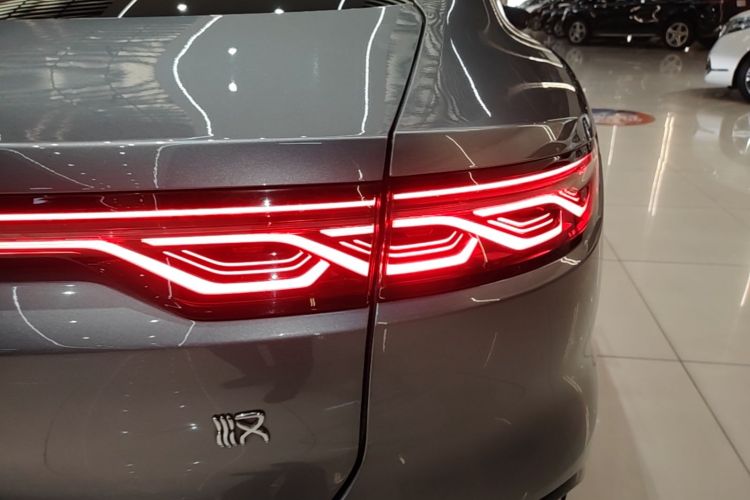 BYD Han 2022 #8 BYD Han 2022 car image #8