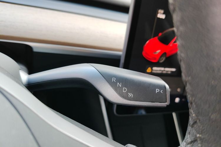 Tesla Model 3 2020 #14 Tesla Model 3 2020 car image #14