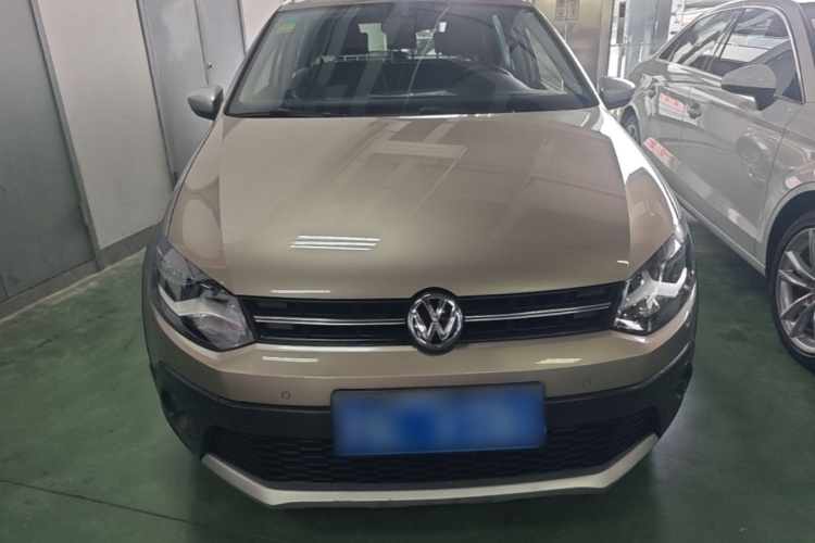 Volkswagen Polo 2015 #3 Volkswagen Polo 2015 car image #3