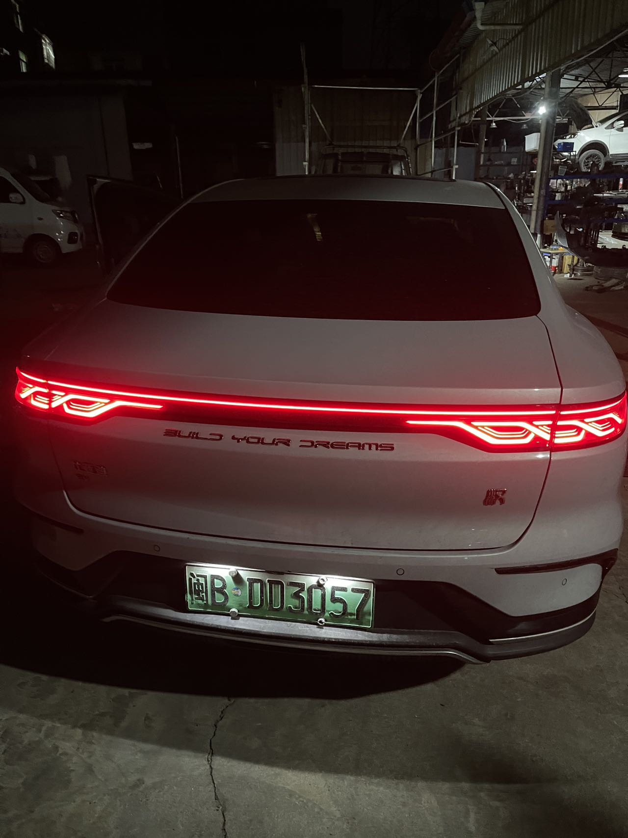 BYD Han 2024 #8 BYD Han 2024 imagen de coche #8