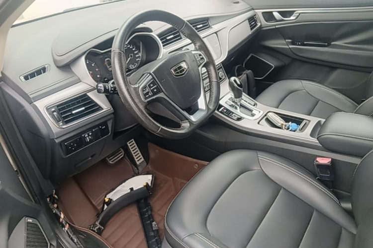 GEELY Emgrand GS 2018 car image #15