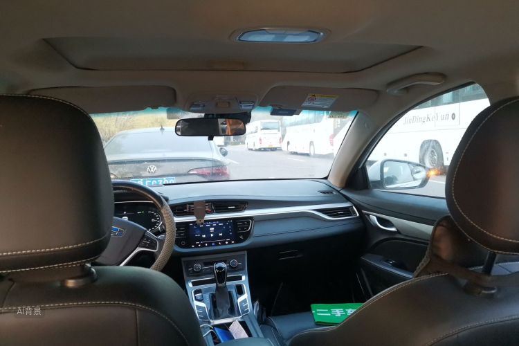 GEELY Emgrand 2018 car image #20