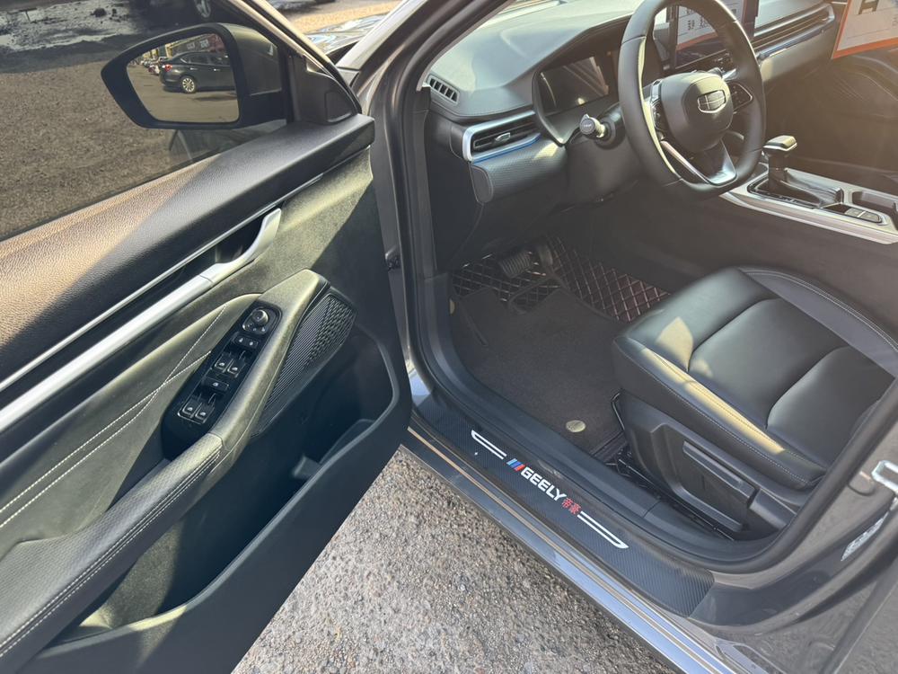 GEELY Emgrand 2025 car image #9