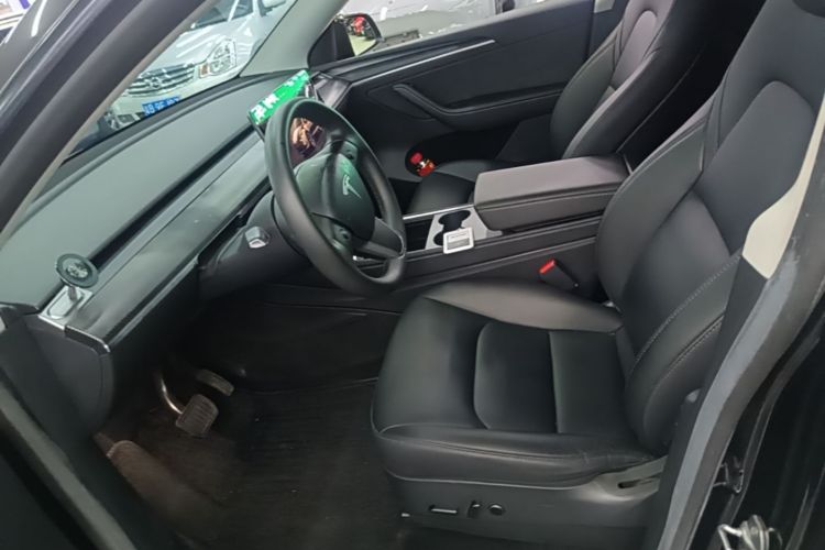 Tesla Model Y 2022 #15 Tesla Model Y 2022 car image #15