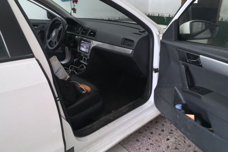 Volkswagen Lavida 2015 car image #23