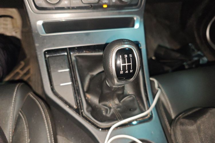 GEELY Emgrand 2020 car image #14