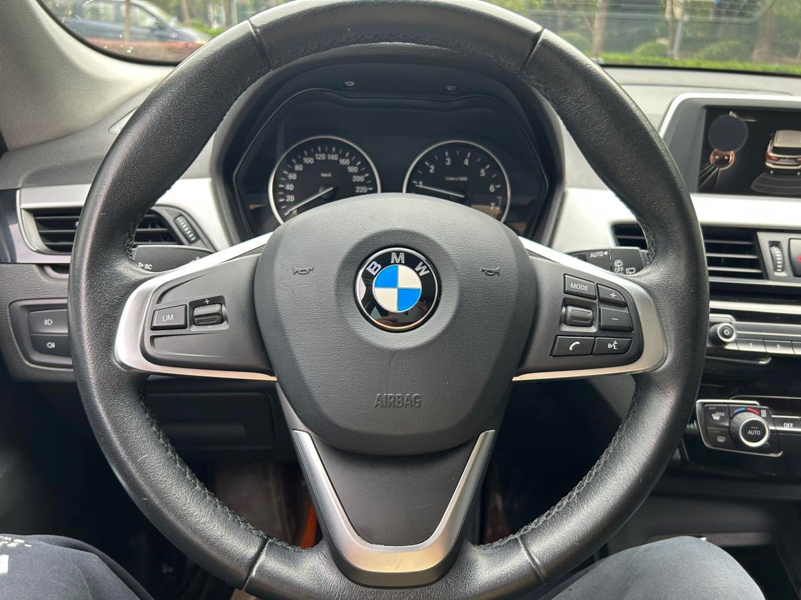 BMW X1 2016 #11 BMW X1 2016 صورة سيارة #11