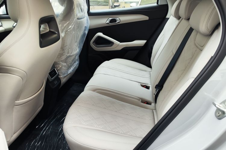 BYD YuanUP 2025 car image #17