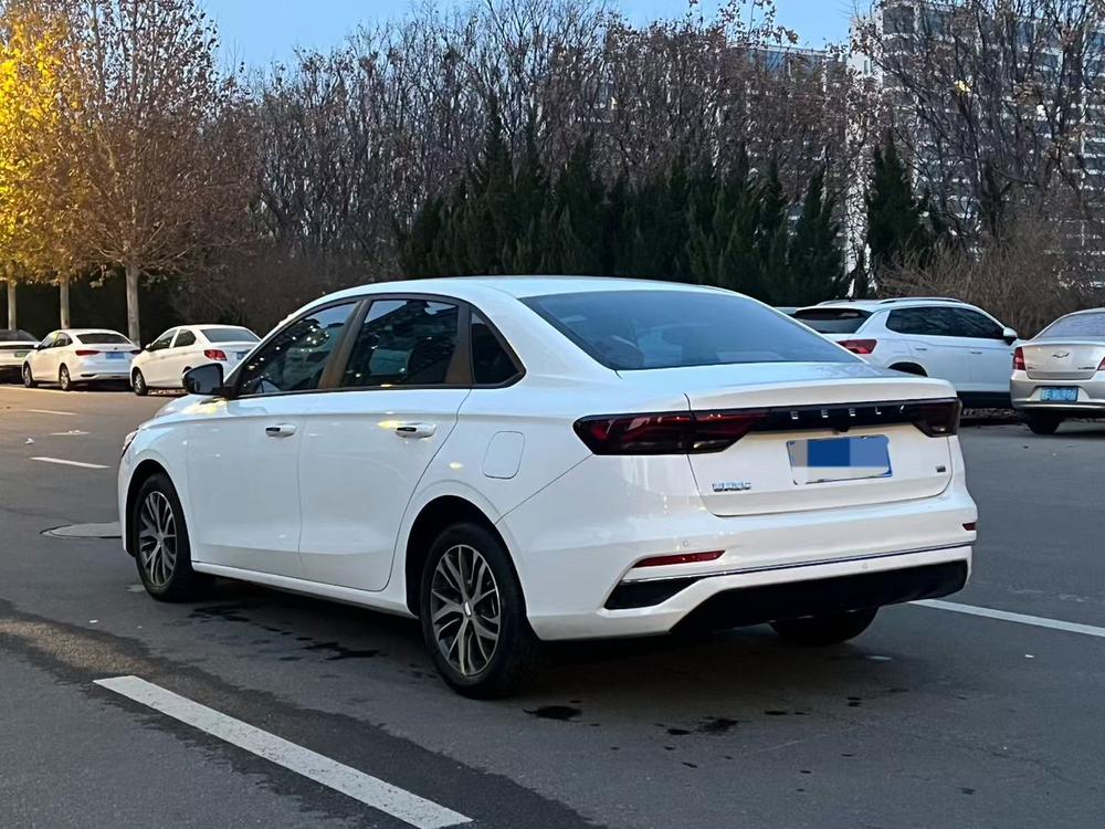 GEELY Emgrand 2020 #4 GEELY Emgrand 2020 car image #4