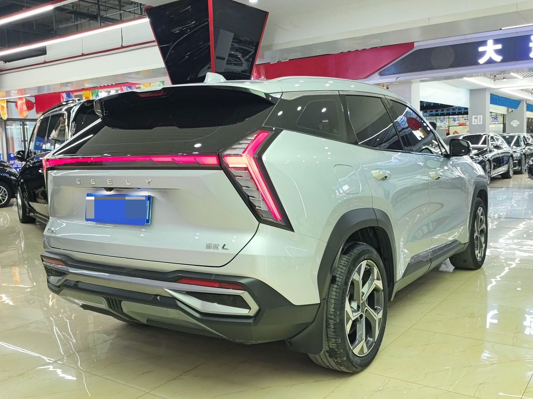 GEELY Boyue L 2025 immagine di auto #7