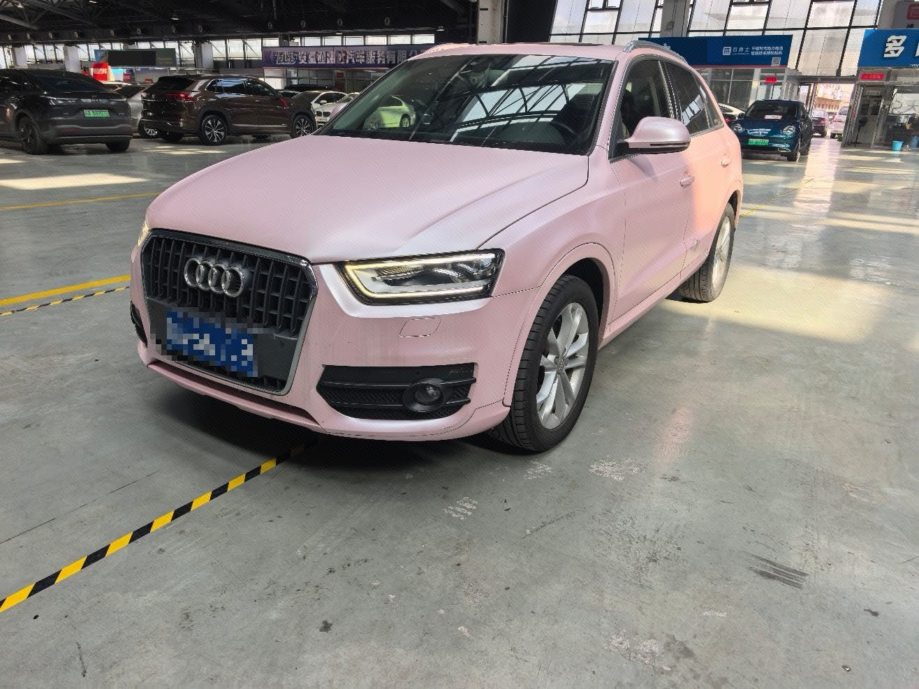 Audi Q3 2016 Audi Q3 2016 car image