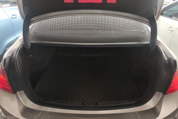 BMW 3 Series 2015 #19 BMW 3 Series 2015 image de voiture #19