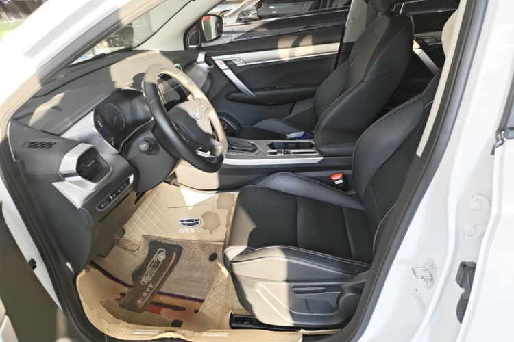 GEELY Coolray 2024 immagine di auto #15