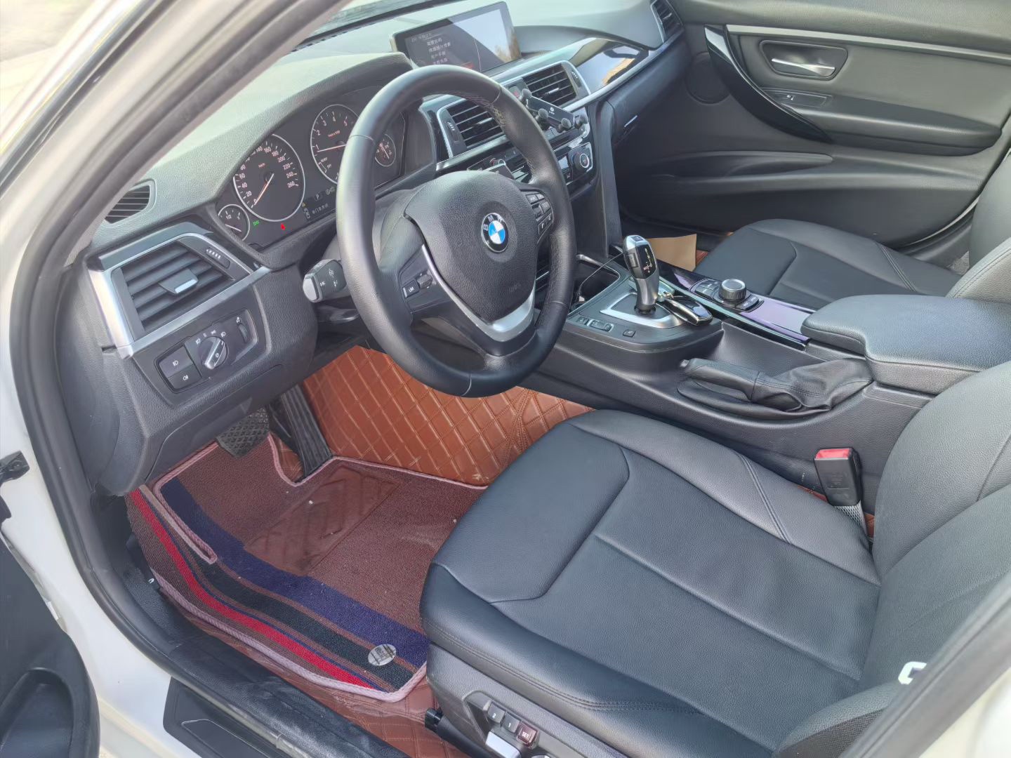 BMW 3 Series 2017 car image #9