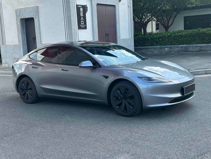 Tesla Model 3 2026 #3 Tesla Model 3 2026 car image #3