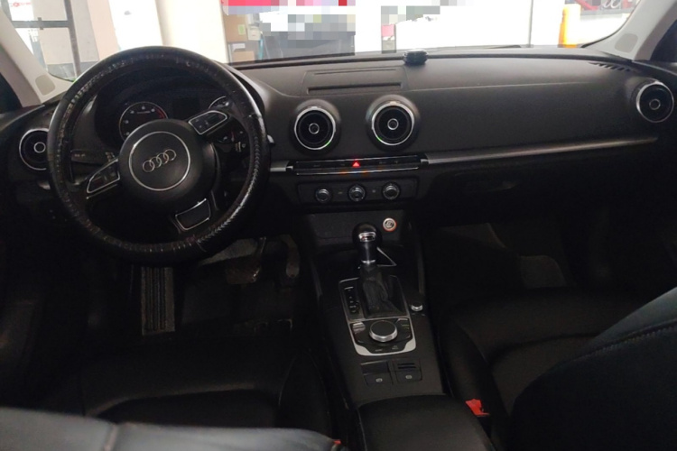 Audi A3 2015 car image #10