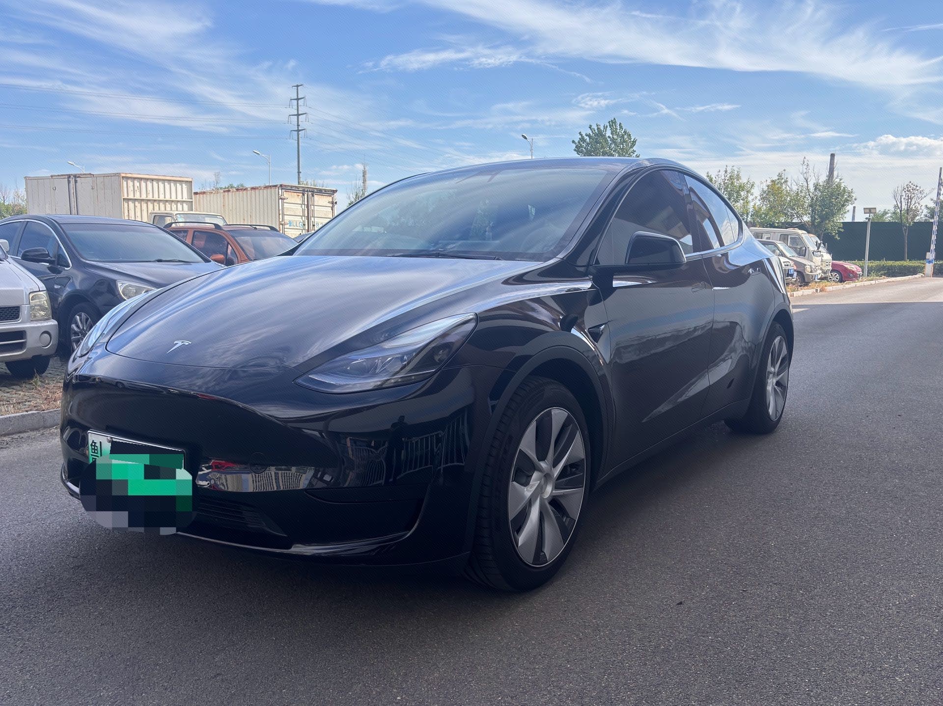 Tesla Model Y 2022 car image 