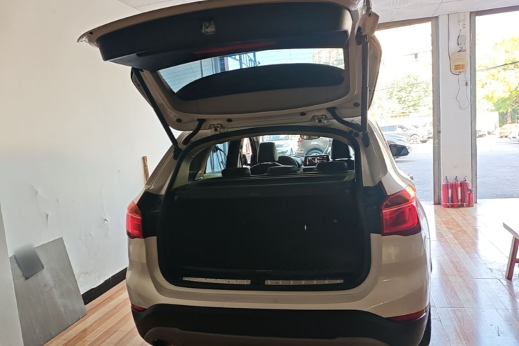 BMW X1 2016 #19 BMW X1 2016 car image #19