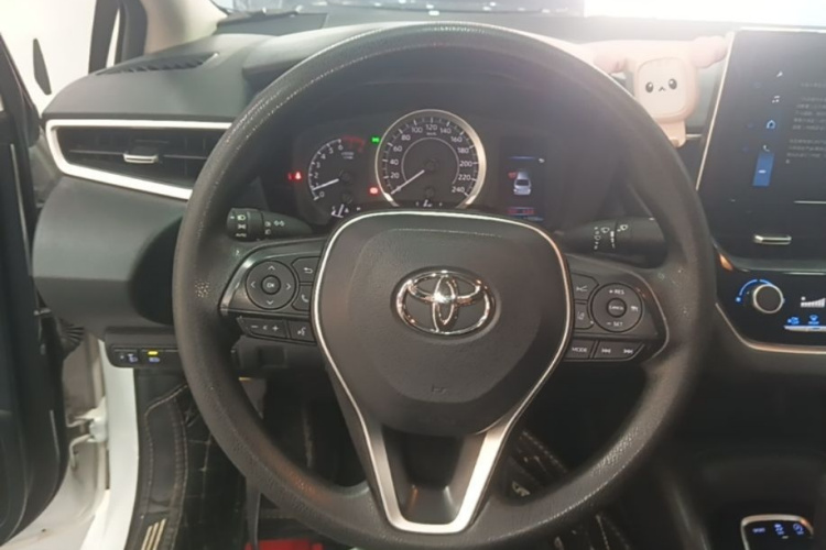 Toyota Corolla 2023 car image #15