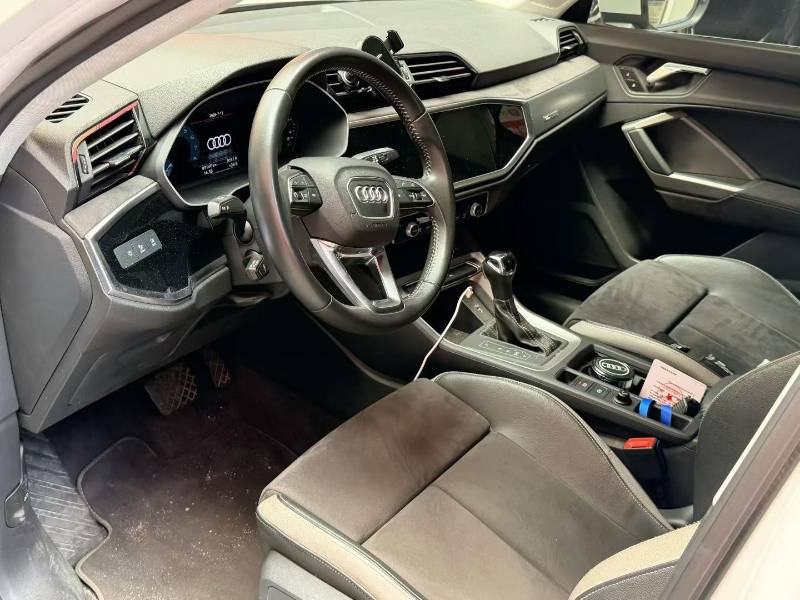 Audi Q3 2019 #4 Audi Q3 2019 car image #4