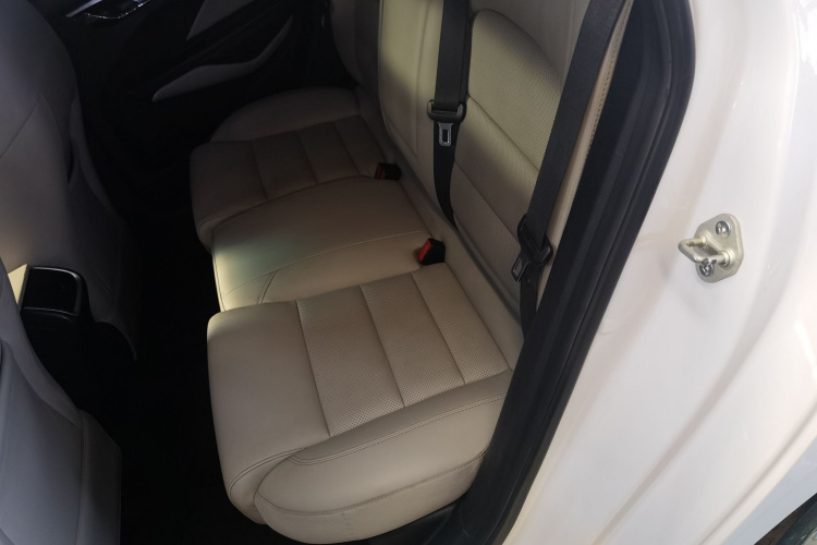 GEELY Binray 2018 car image #13