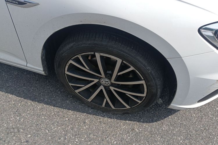 Volkswagen Lavida 2019 imagen de coche #9