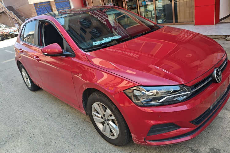 Volkswagen Polo 2022 صورة سيارة #4