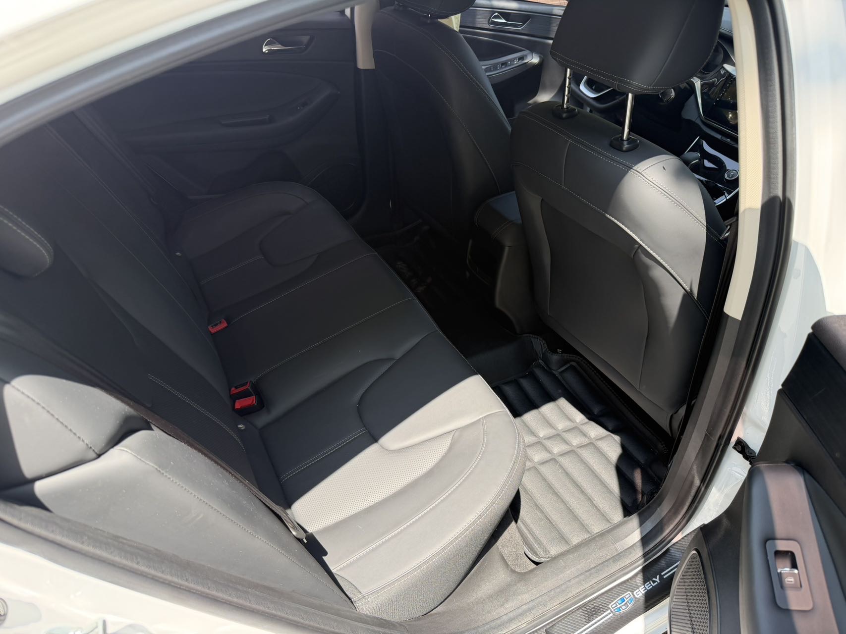 Chery Arrizo 5 2023 image de voiture #5