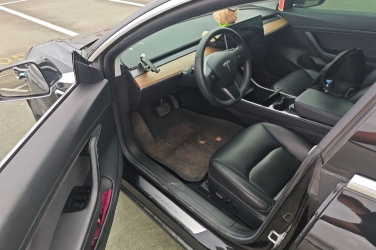 Tesla Model 3 2020 #16 Tesla Model 3 2020 car image #16