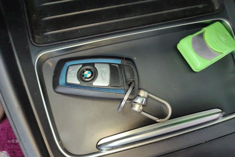 BMW 3 Series 2017 #10 BMW 3 Series 2017 car image #10
