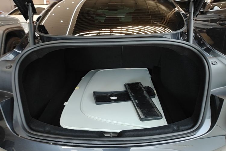 Tesla Model 3 2024 #19 Tesla Model 3 2024 car image #19