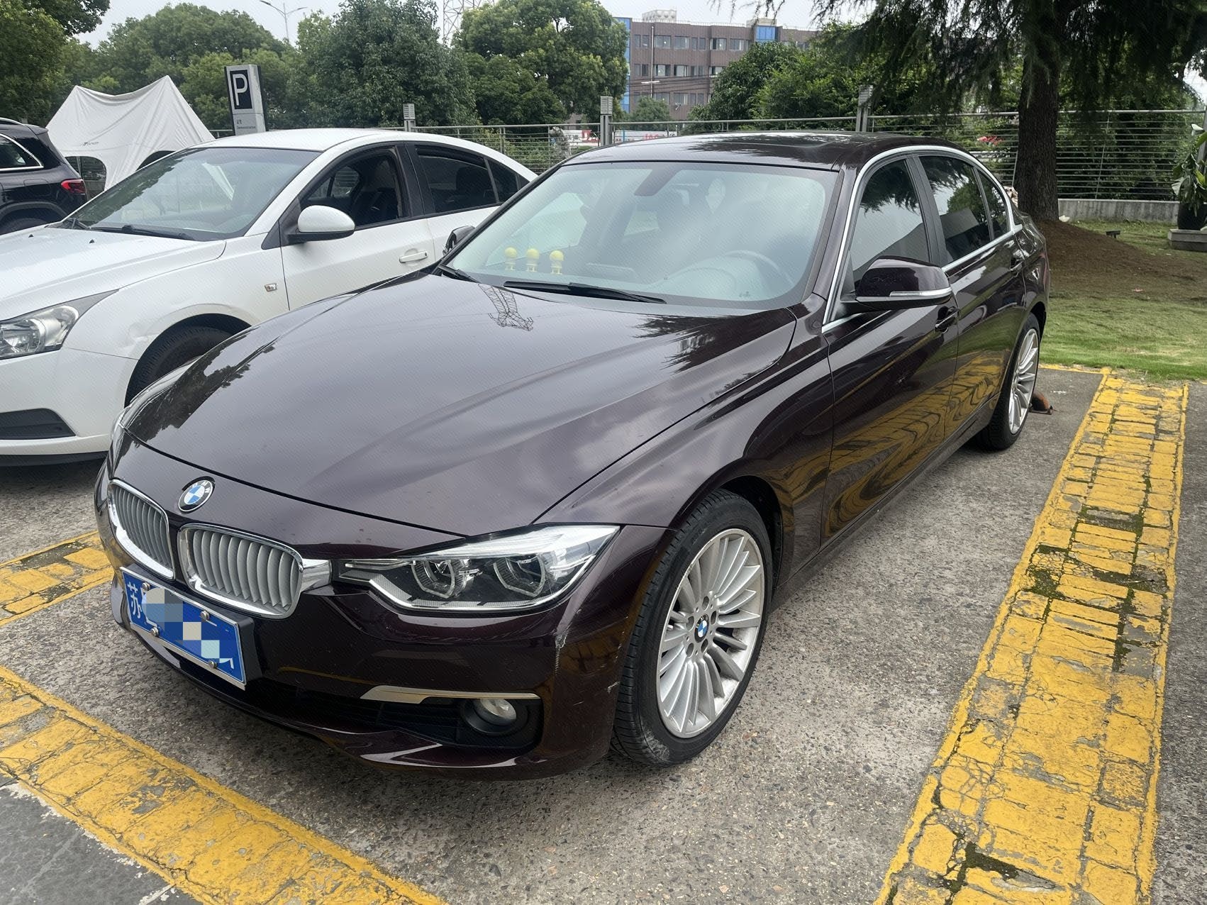 BMW 3 Series 2017 car image 
