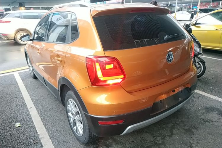 Volkswagen Polo 2016 #5 Volkswagen Polo 2016 car image #5