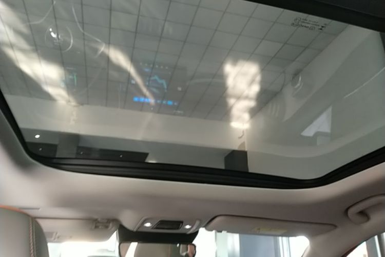 BYD Yuan Plus 2024 immagine di auto #20