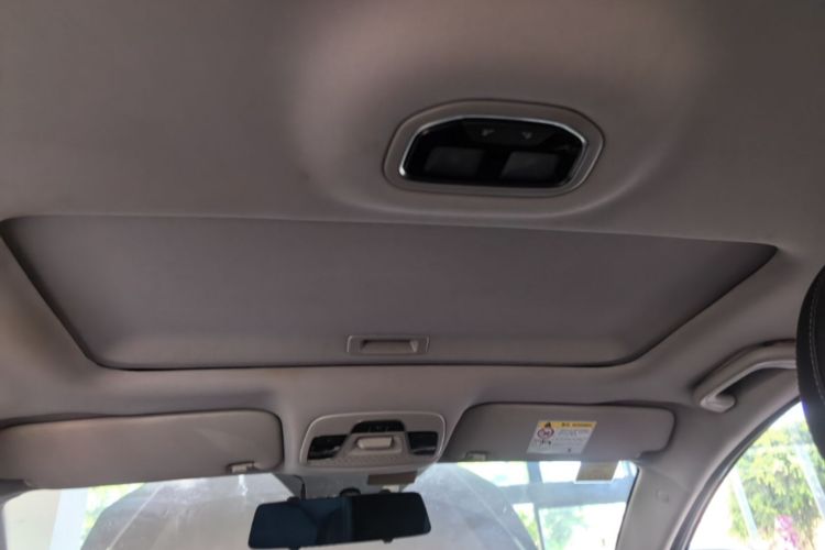 GEELY Emgrand 2021 #18 GEELY Emgrand 2021 car image #18
