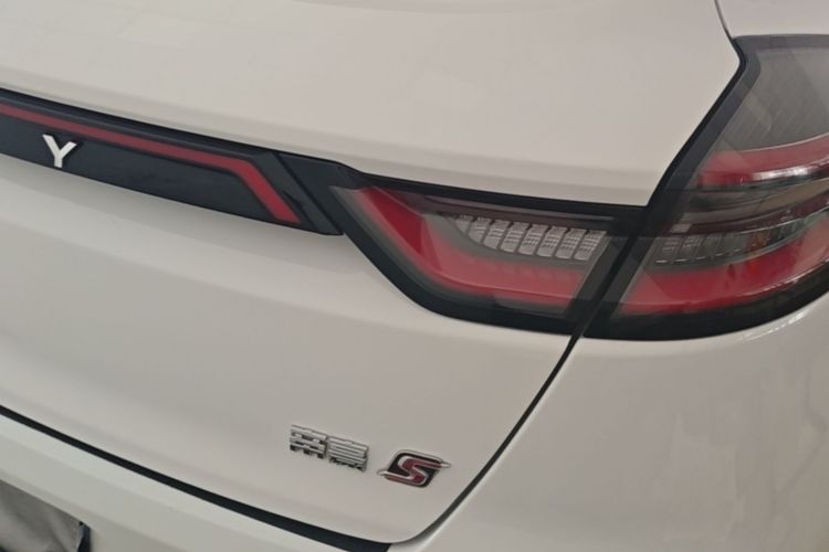 GEELY Emgrand S 2022 car image #8